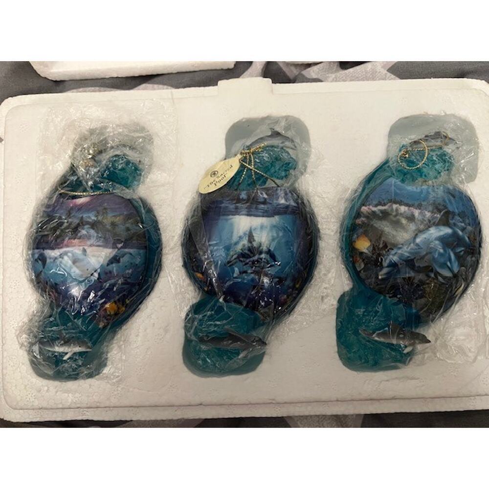 The Bradford editions above below ornament collection Sea Dolphins Decor Coastal - Picture 7 of 14
